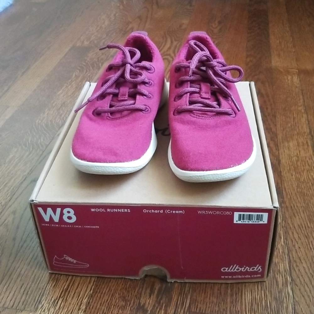 Allbirds Purple Burgendy Wool Runners in Orchard (Cream)